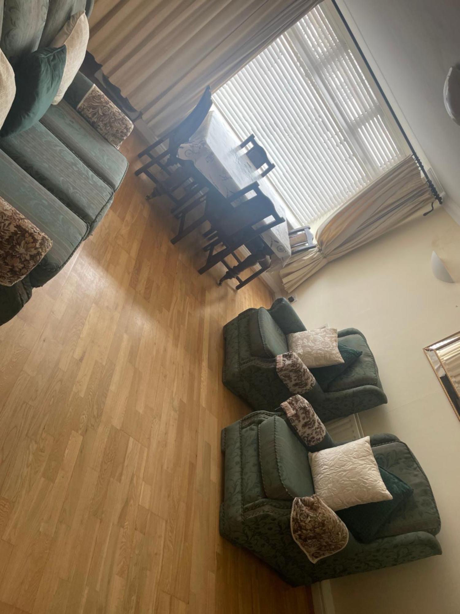 金斯考特Large Townhouse With Gardens公寓 外观 照片